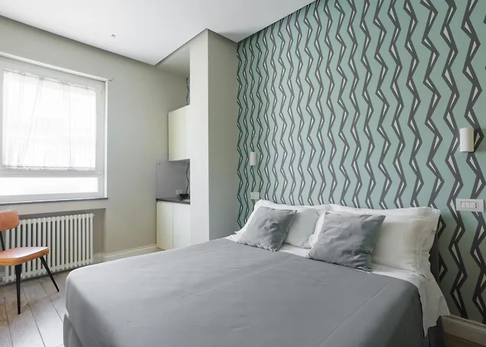 Weaver Suites By Dimorra
