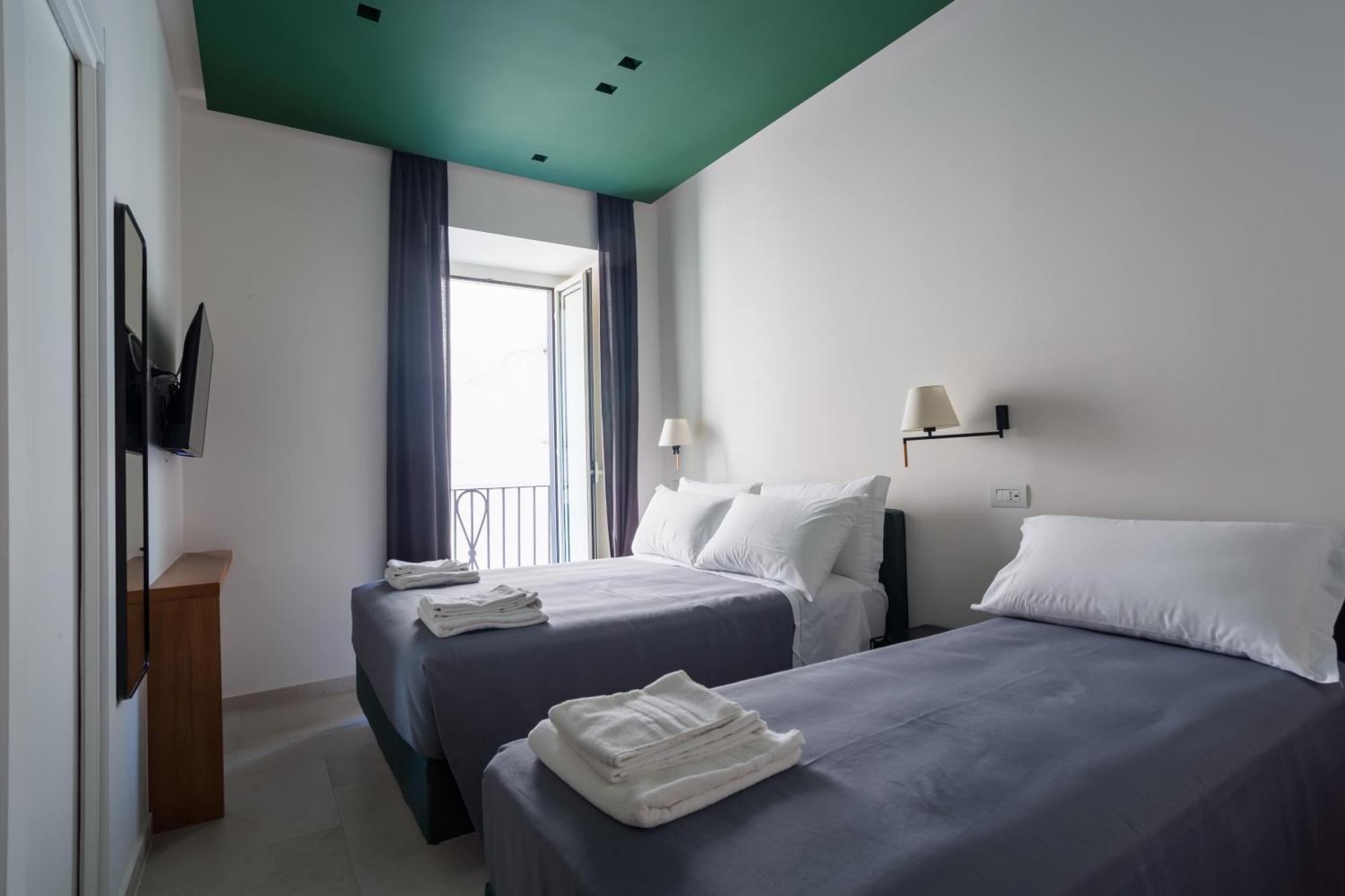 Aparthotel Weaver By Dimorra Napoli